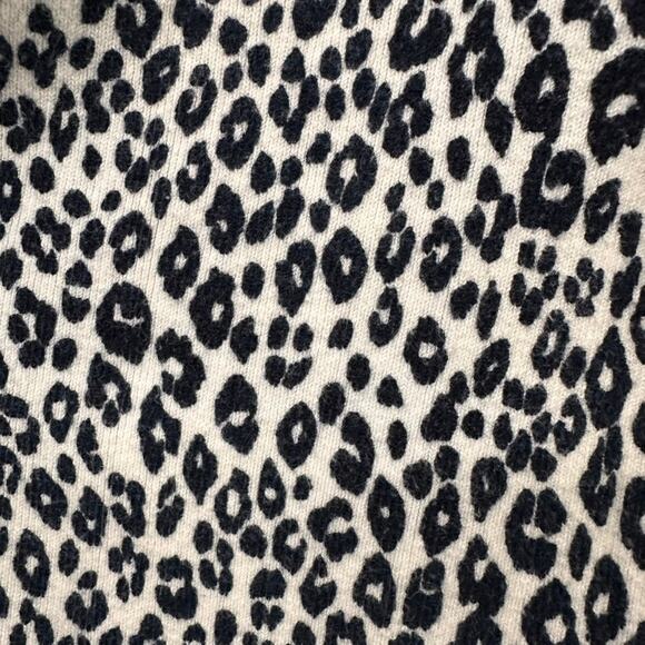 Chico's Size 2 Open Cardigan Black and White Cougar Pattern Hooded Front Pockets - Picture 6 of 9